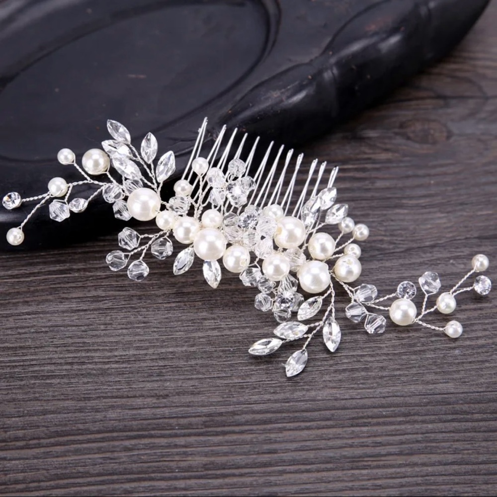 FORMAL, WEDDING CRYSTAL AND PEARLS COMB HEADPIECE, VINE VEIL ACCESSORY BRIDE-NEW - Picture 4 of 4